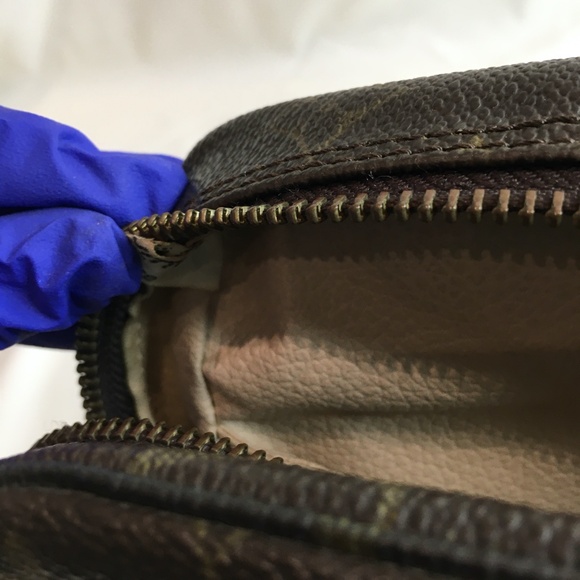 Louis Vuitton Monogram Truth Toilette Pochette Sku#83906 - Picture 11 of 12